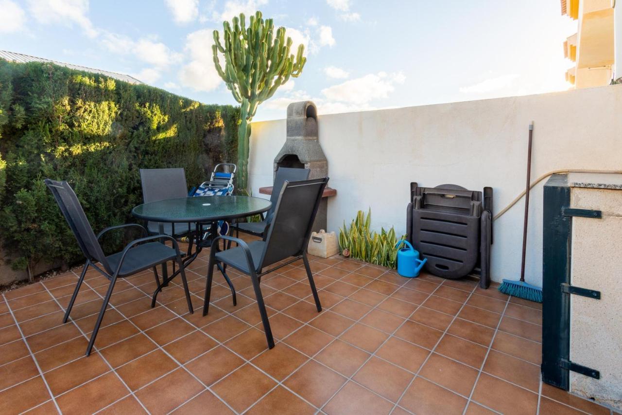Pool-Side Townhouse In Cabo Roig Vila Orihuela Exterior foto